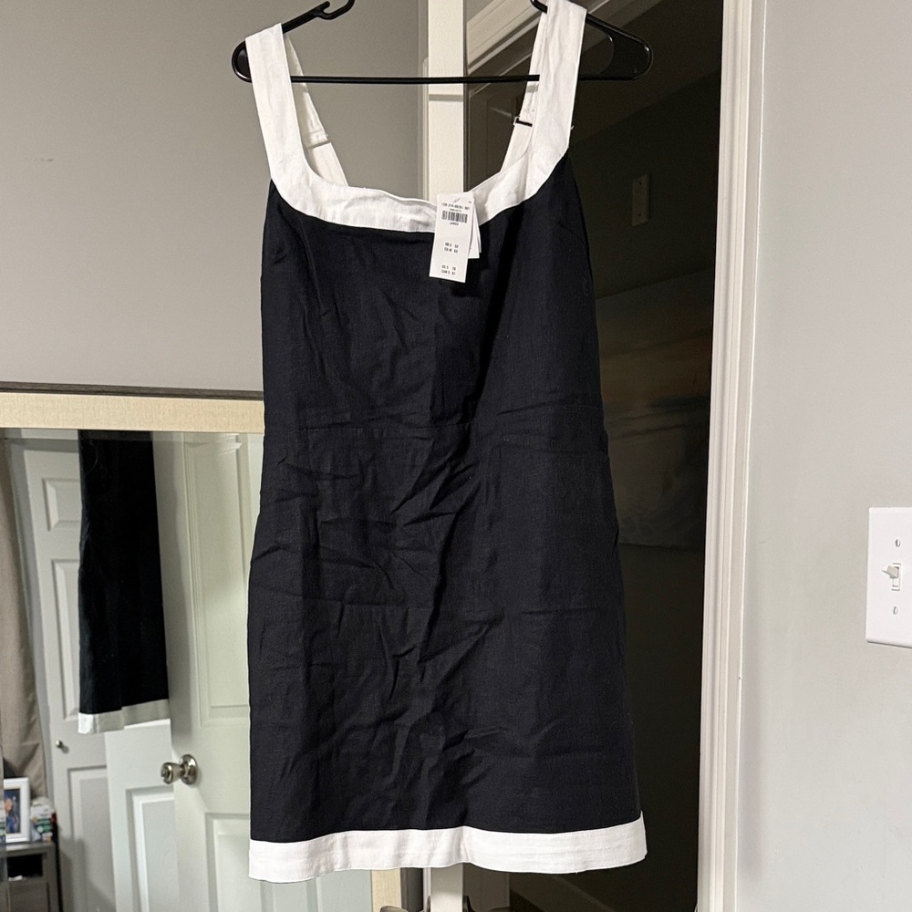 Abercrombie & Fitch Black and White Mini Dress